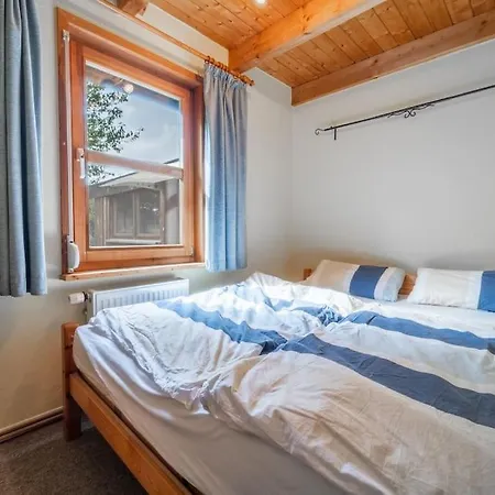 Gemuetliches An Der Eider *